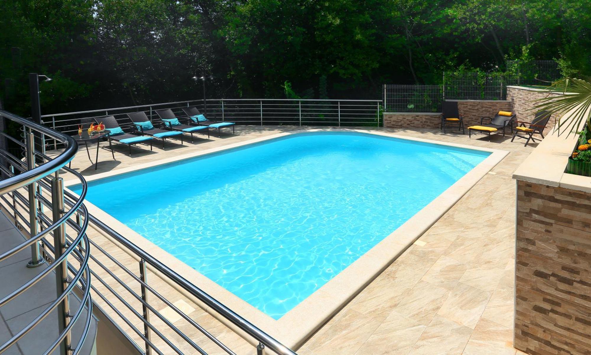 Villa Dragi With Pool, Sauna, & Whirlpool Abbázia Szoba fotó