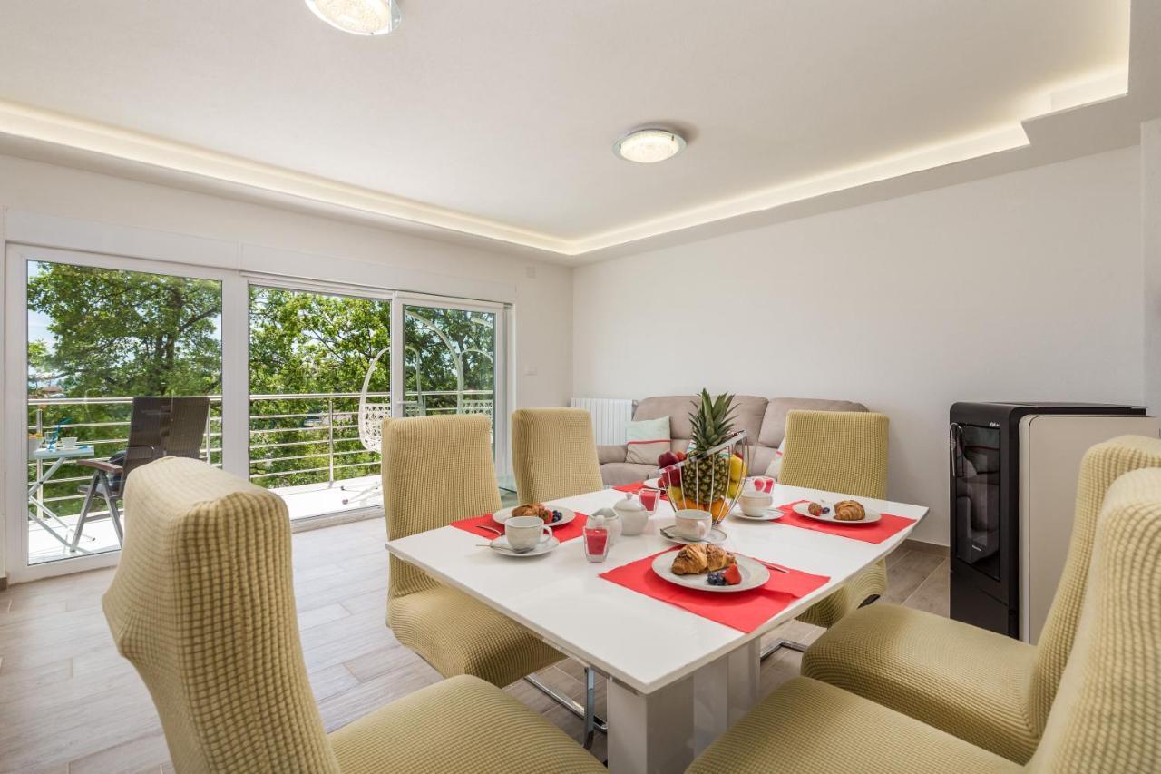 Villa Dragi With Pool, Sauna, & Whirlpool Abbázia Kültér fotó